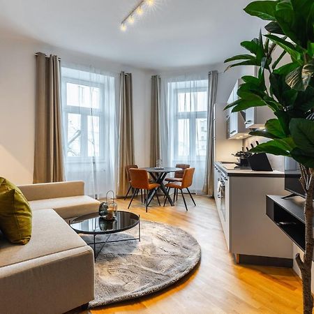 Trendy Apt With - Smart Tv, Coffee Machine In Meidling Wien Ngoại thất bức ảnh