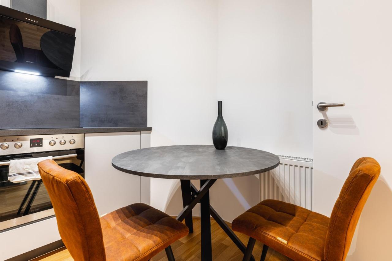 Trendy Apt With - Smart Tv, Coffee Machine In Meidling Wien Ngoại thất bức ảnh